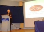 Prof. K.-J. Schmidt, Responsable AKJ Automotive 